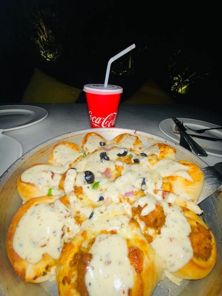 Food Chaska Alert: Cheezious – Worth a Try or Just a Trend? 4 4